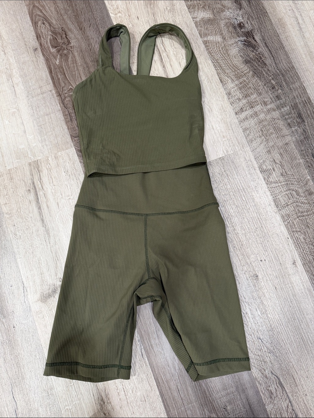 Olive Green Active Set size small